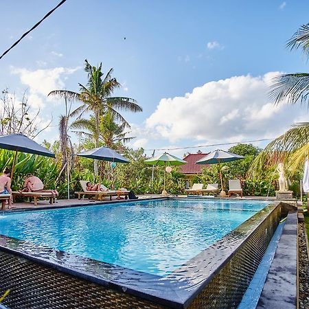 Taos House Nusa Lembongan Hotel Exterior photo