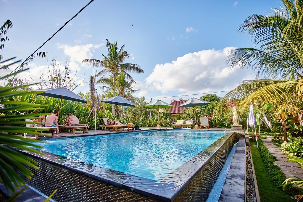 Taos House Nusa Lembongan Hotel Exterior photo