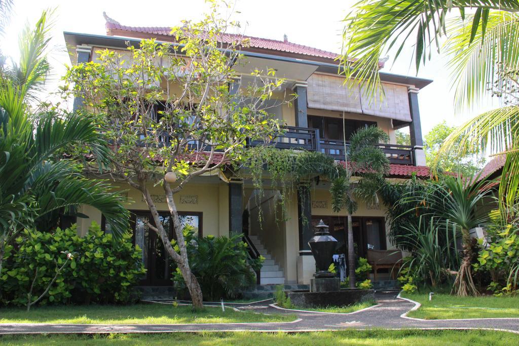 Taos House Nusa Lembongan Hotel Exterior photo