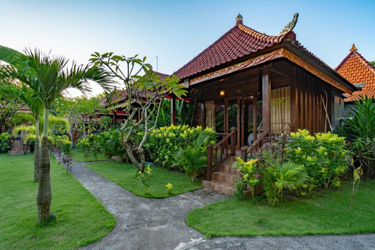 Taos House Nusa Lembongan Hotel Exterior photo