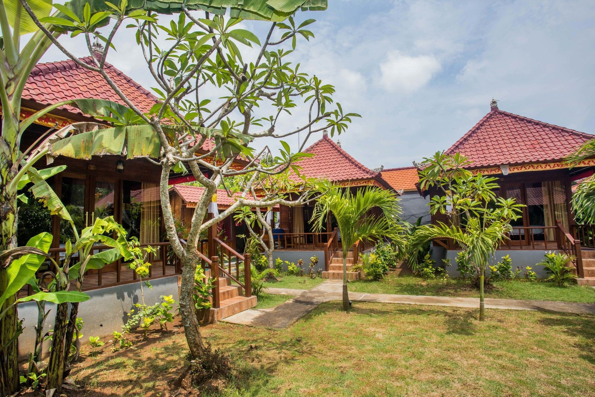 Taos House Nusa Lembongan Hotel Exterior photo