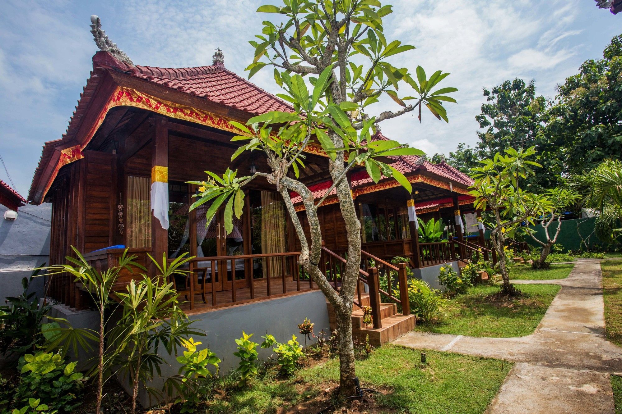 Taos House Nusa Lembongan Hotel Exterior photo