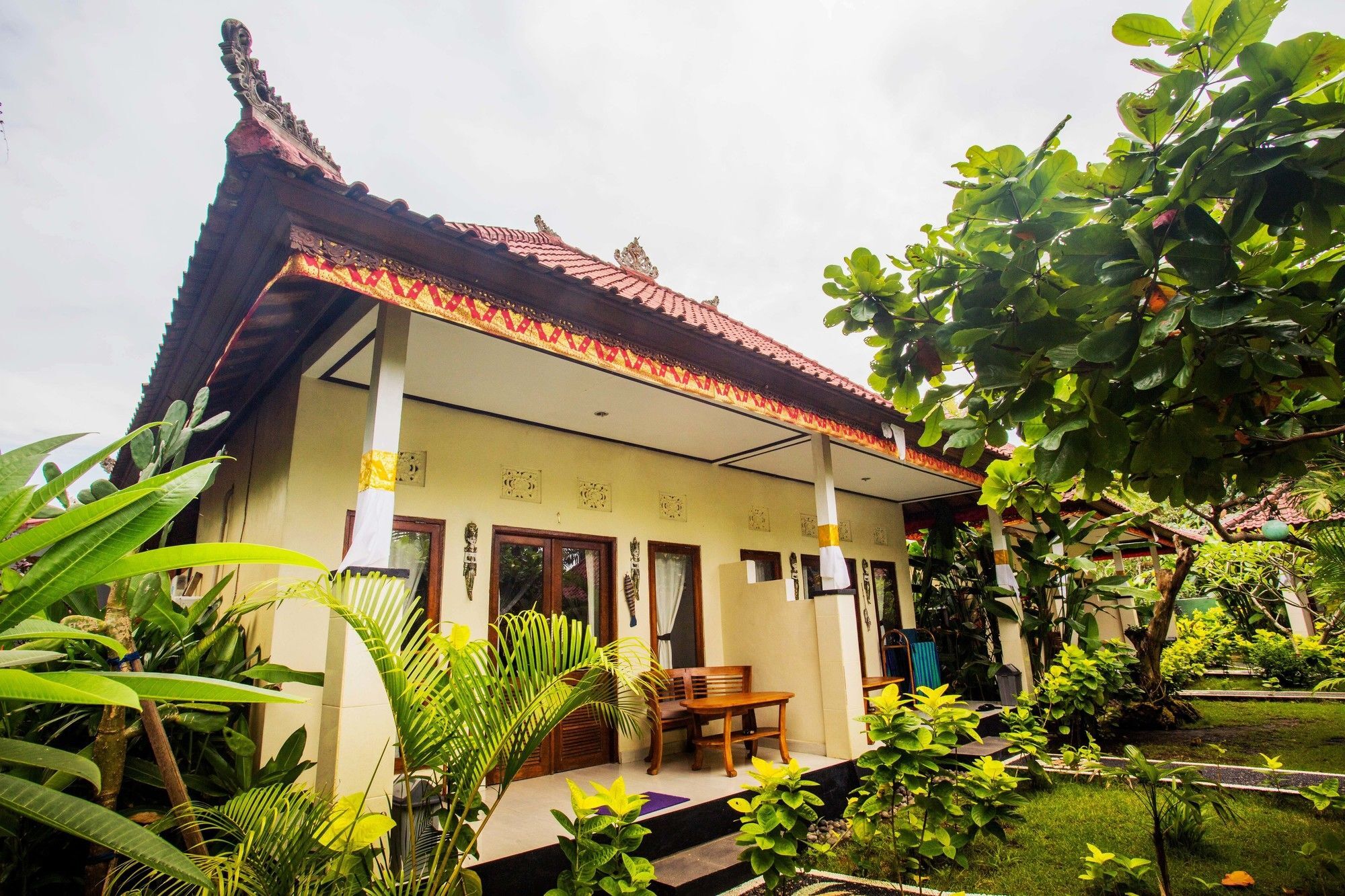 Taos House Nusa Lembongan Hotel Exterior photo