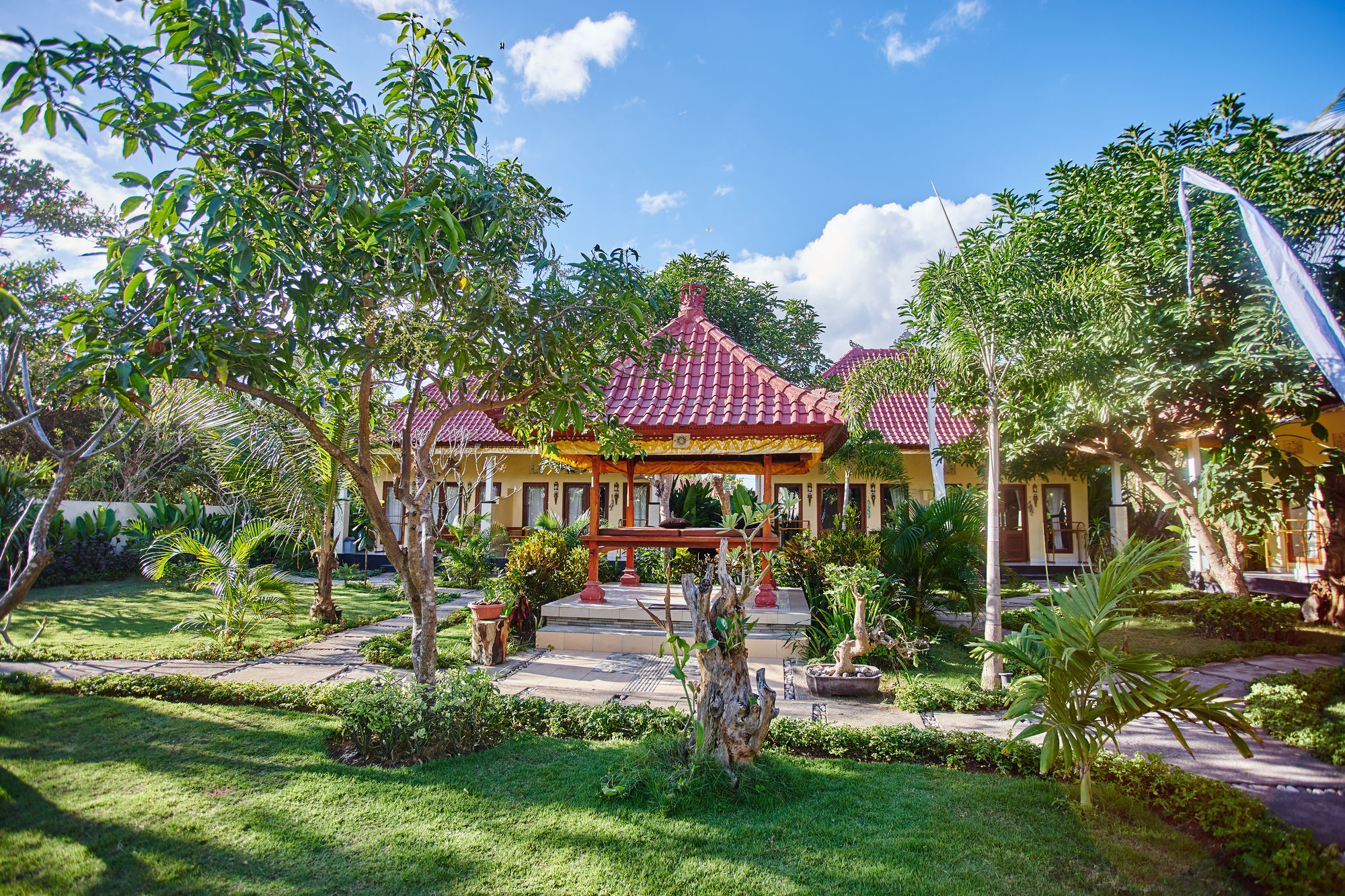 Taos House Nusa Lembongan Hotel Exterior photo